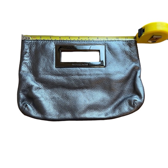 Michael Kors Metallic Leather Berkley Clutch Purse Magnetic Closure - Picture 3 of 7